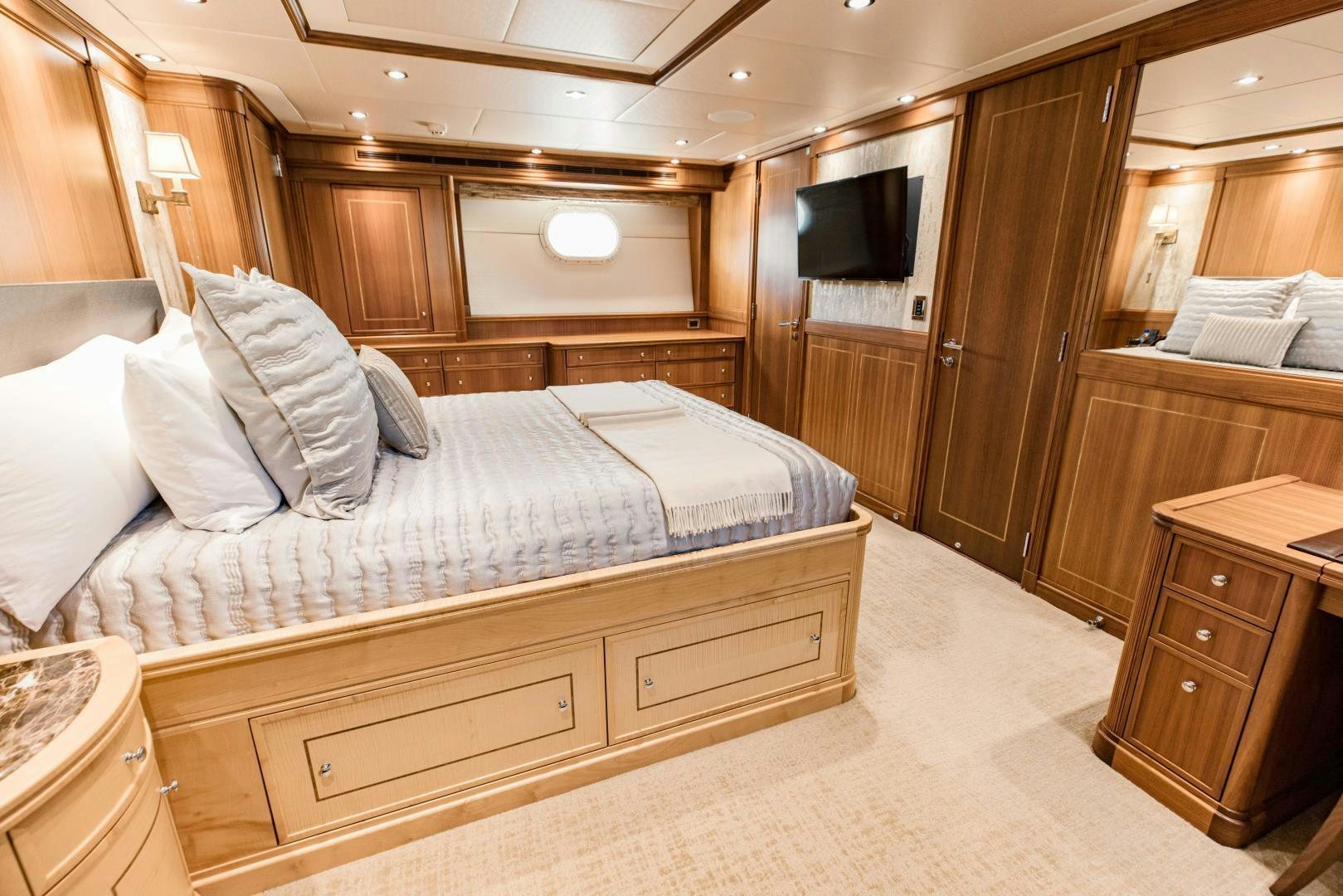 a bed in a cabin aboard INVICTUS Yacht for Sale