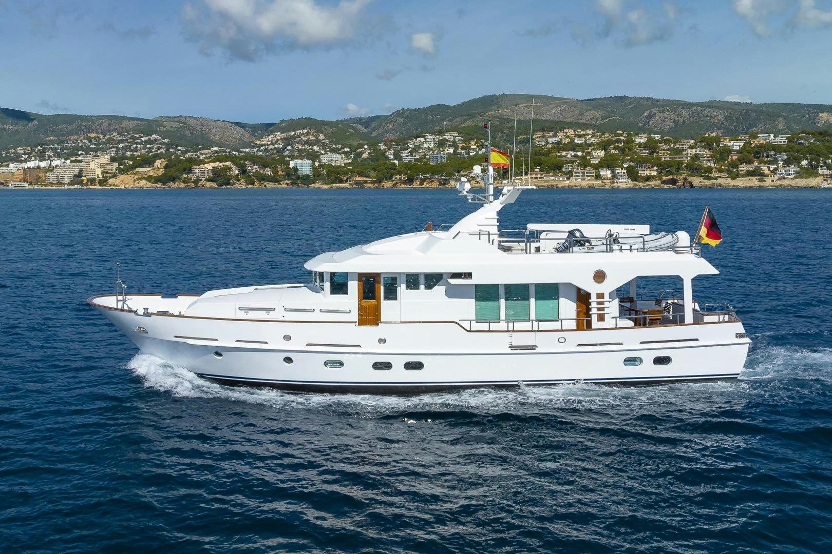 Watch Video for CAPELLA Yacht for Sale