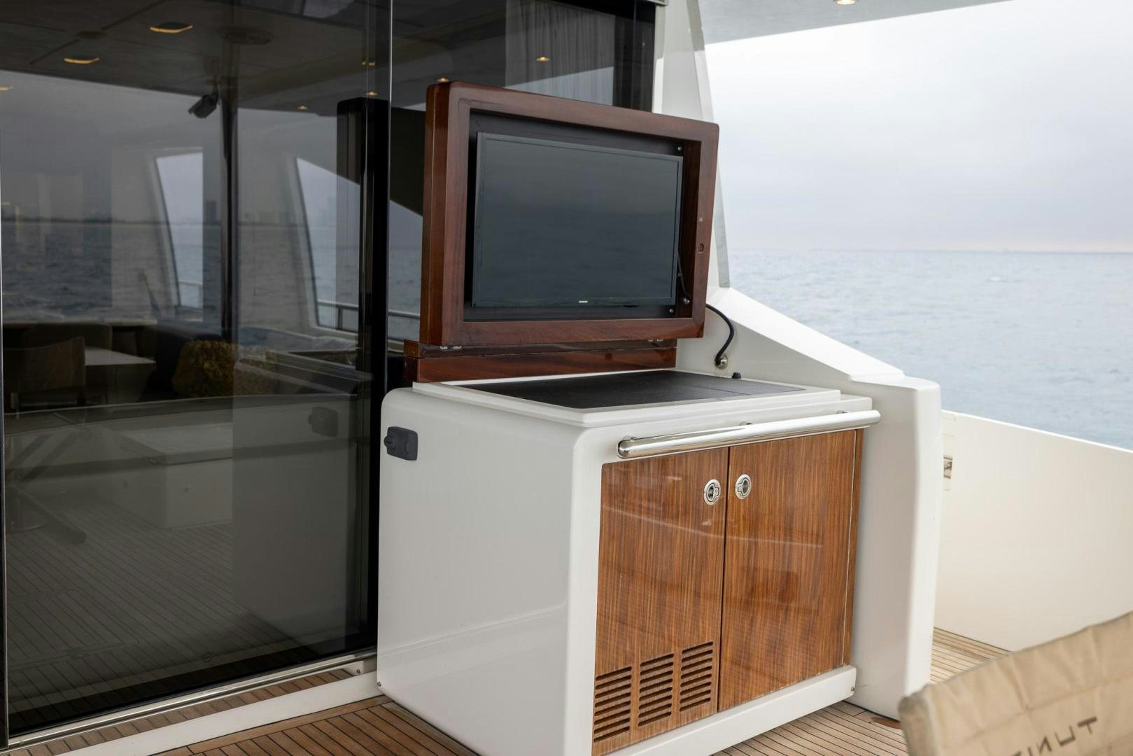 a tv on a stand aboard HAPPY HOURS Yacht for Sale