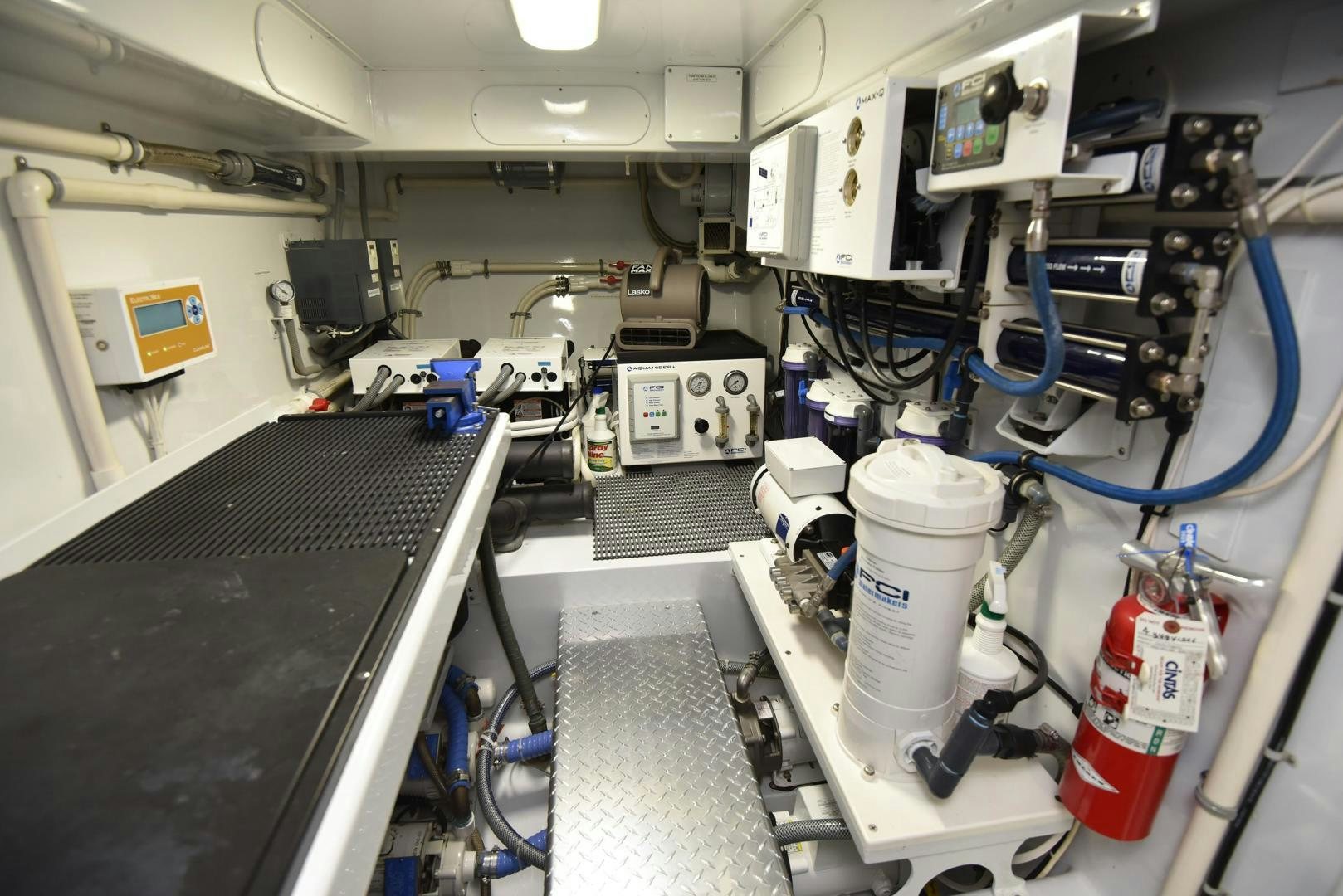 a room with machinery and equipment aboard MY LYNN Yacht for Sale