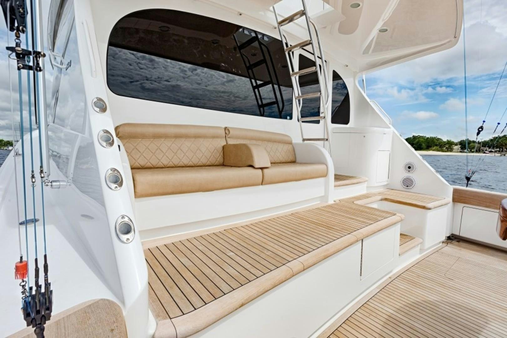 a boat with a bed aboard REEL GOOD TIME Yacht for Sale