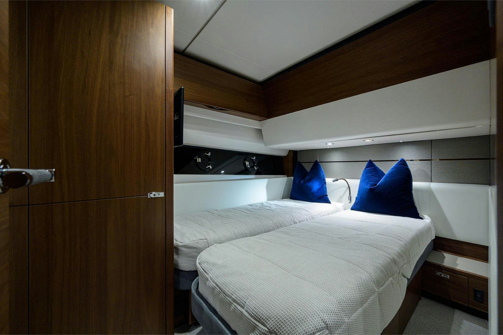 a room with two beds aboard GREAT NEWS Yacht for Sale