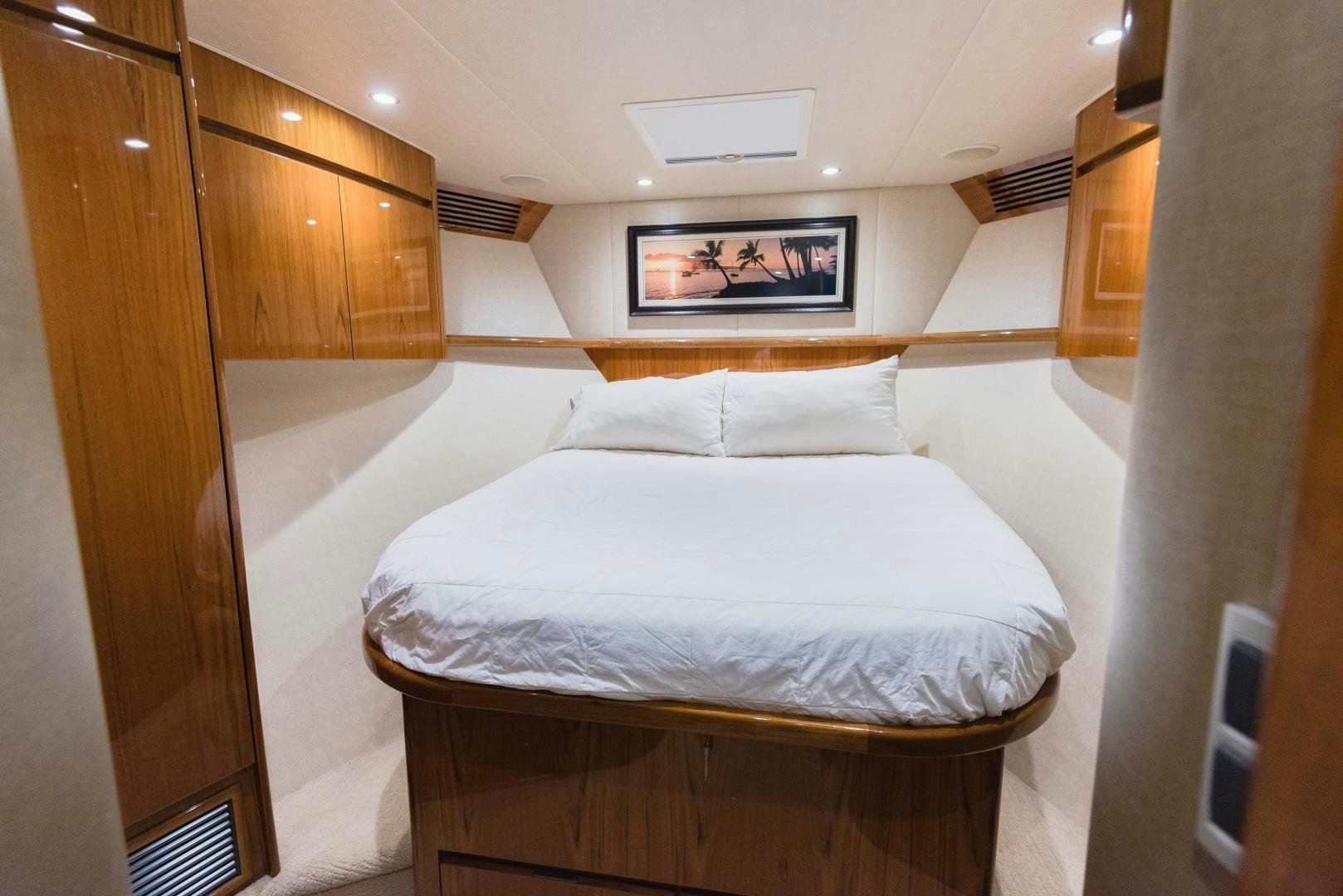 a bed in a room aboard C STUDENT Yacht for Sale