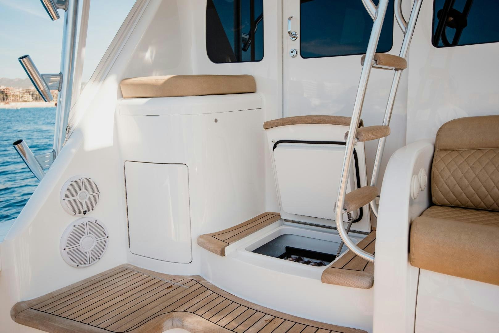 a boat with a seat and a seat on the deck aboard C STUDENT Yacht for Sale