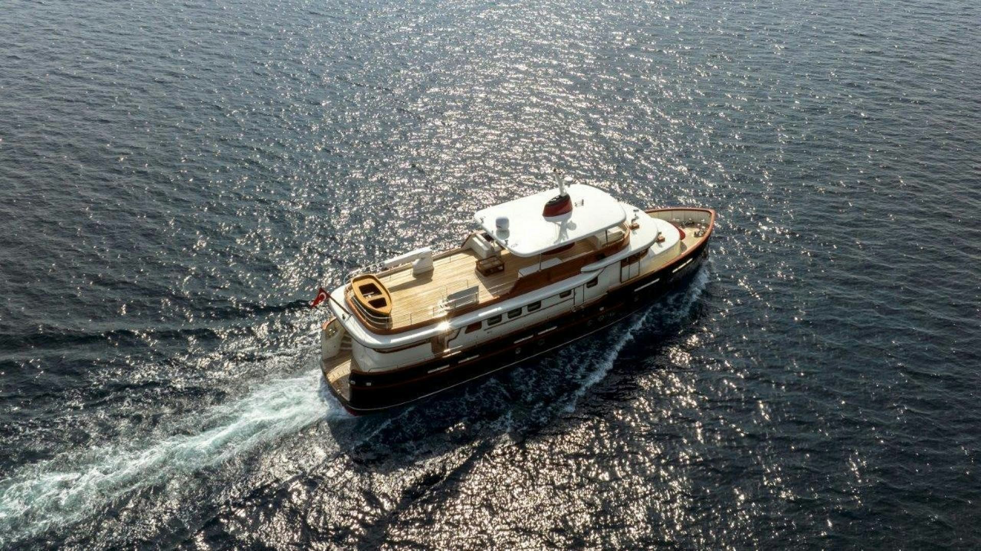 a boat in the water aboard MAGNOLIA ONE Yacht for Sale