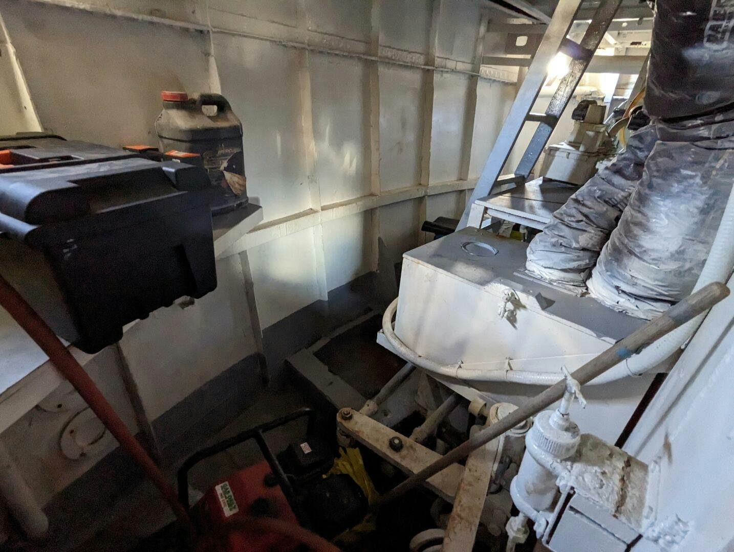 a room with machinery aboard ISABELLA Yacht for Sale