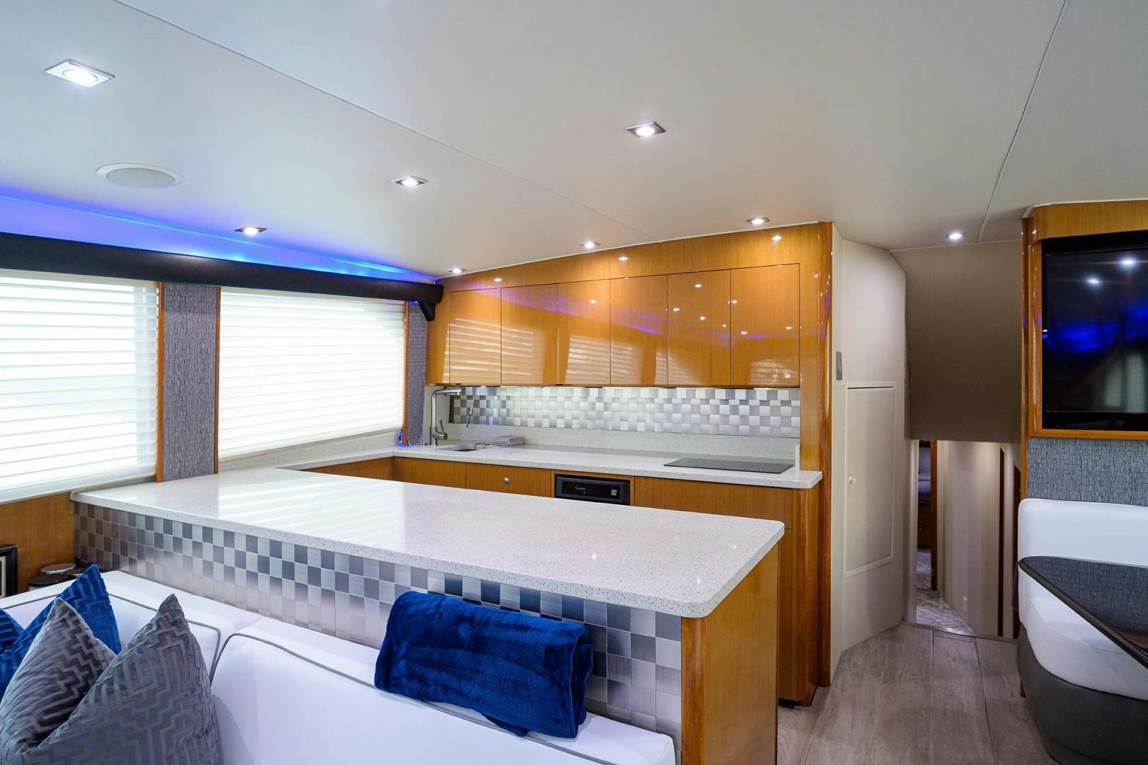 a large bathroom with a large tub aboard VAGRANT Yacht for Sale