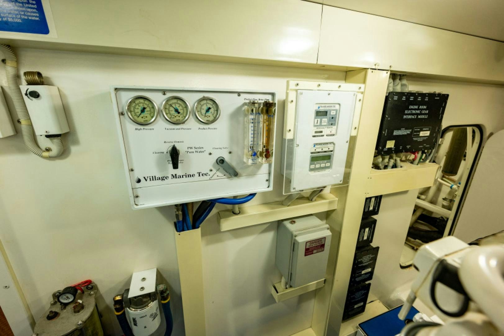 a room with medical equipment aboard Bimini Babe Yacht for Sale