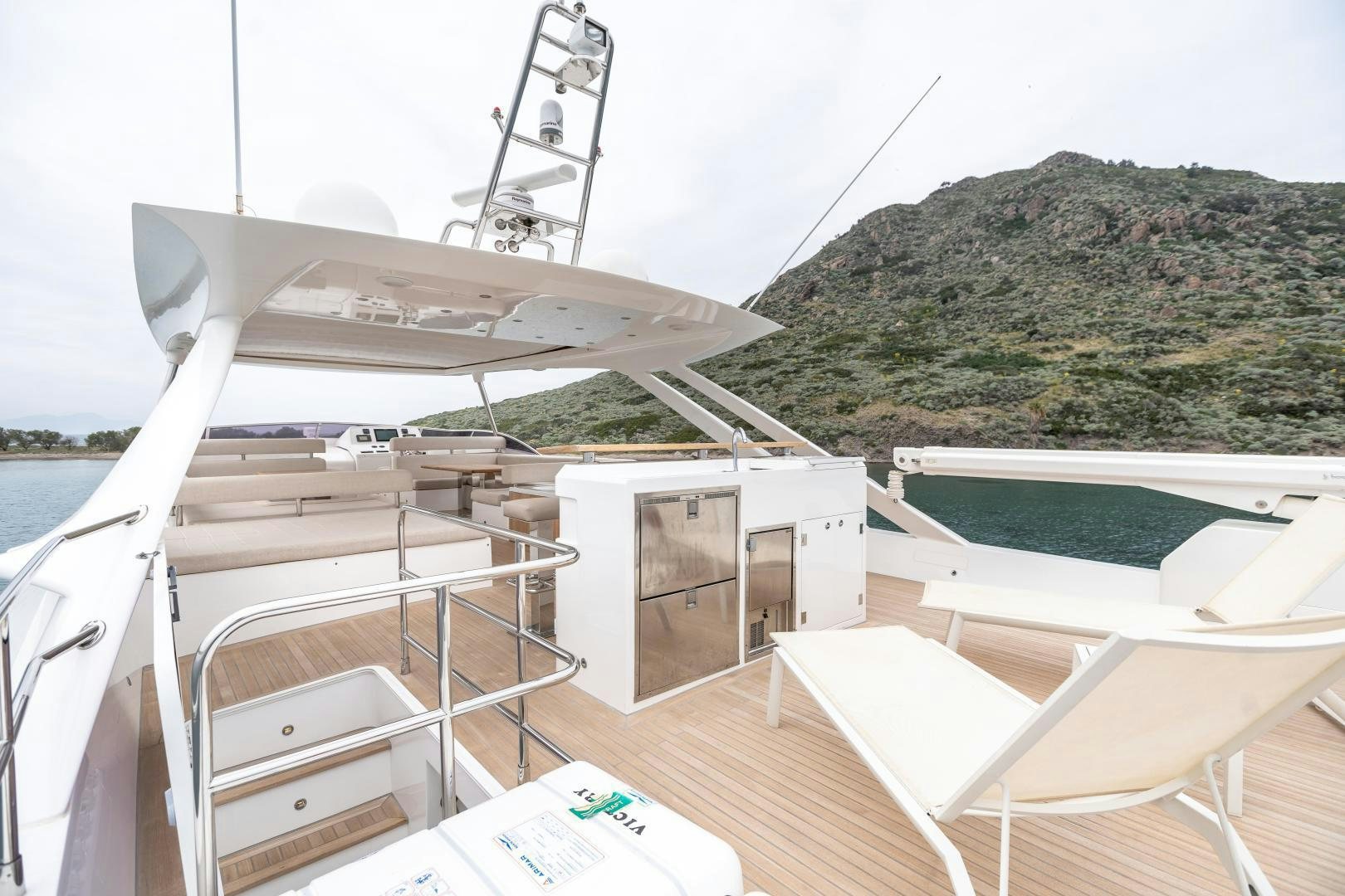 a large white satellite dish on a boat aboard VICTORY Yacht for Sale