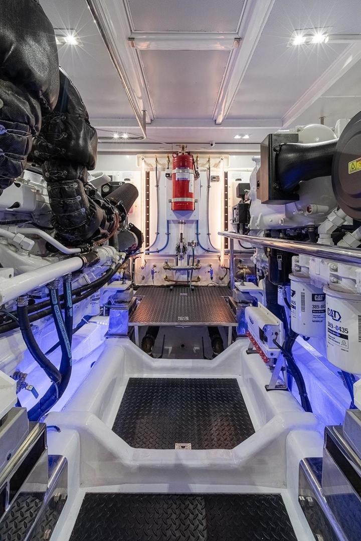 a room with machinery and machinery aboard PARADISE Yacht for Sale