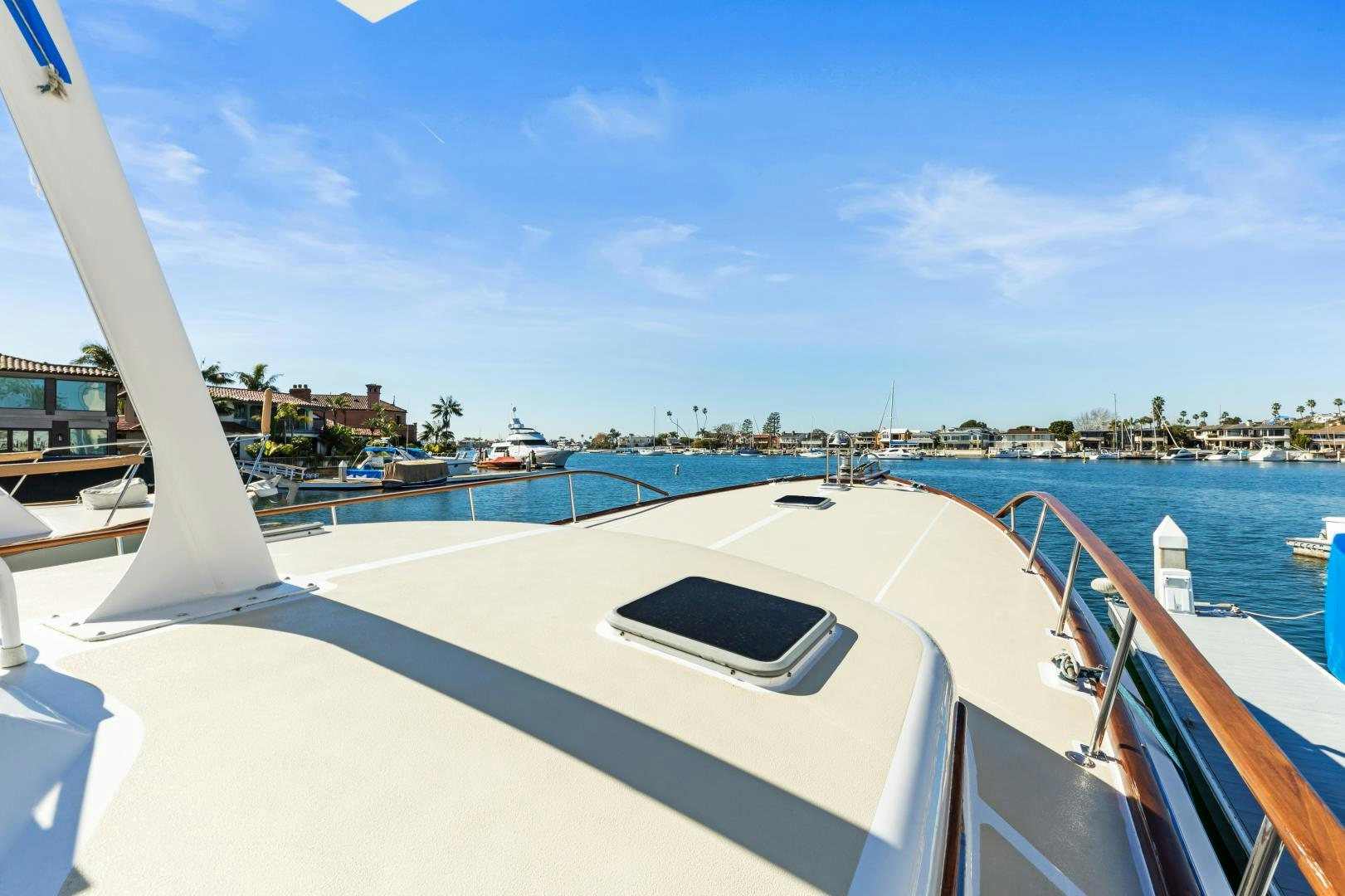 a boat on the water aboard SILVER OAK Yacht for Sale
