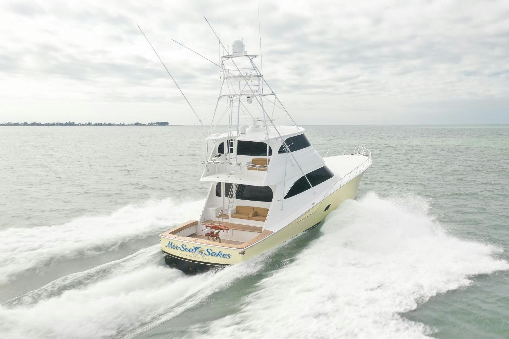 a boat on the water aboard MER SEA SAKES Yacht for Sale