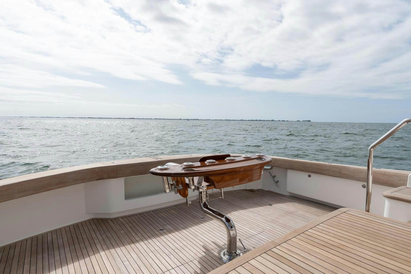 a boat on the water aboard MER SEA SAKES Yacht for Sale