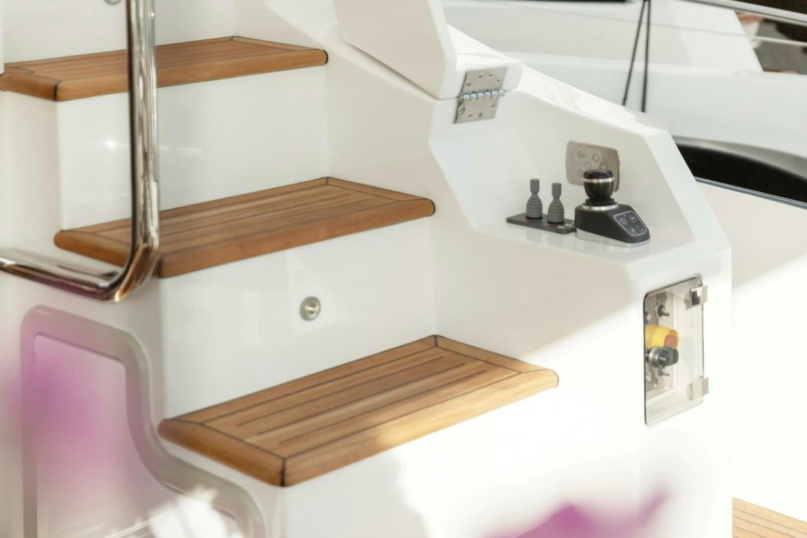 a white machine with a metal panel aboard SOLSTICE Yacht for Sale