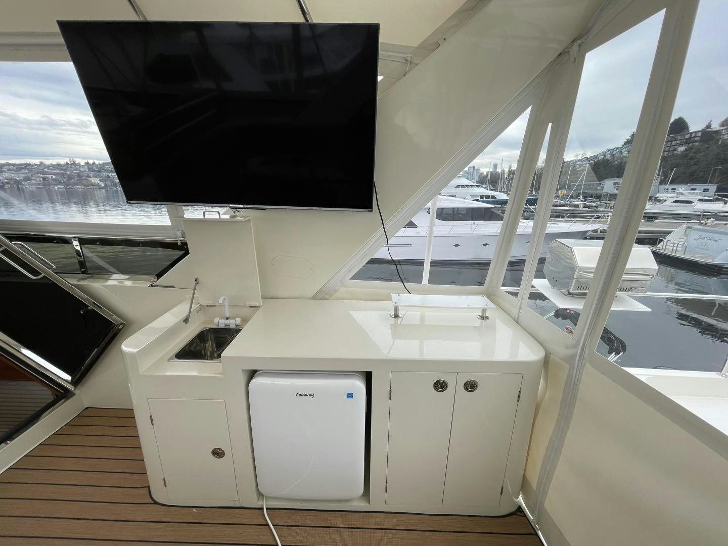 a room with a large window aboard MIA & MAUI JIM Yacht for Sale