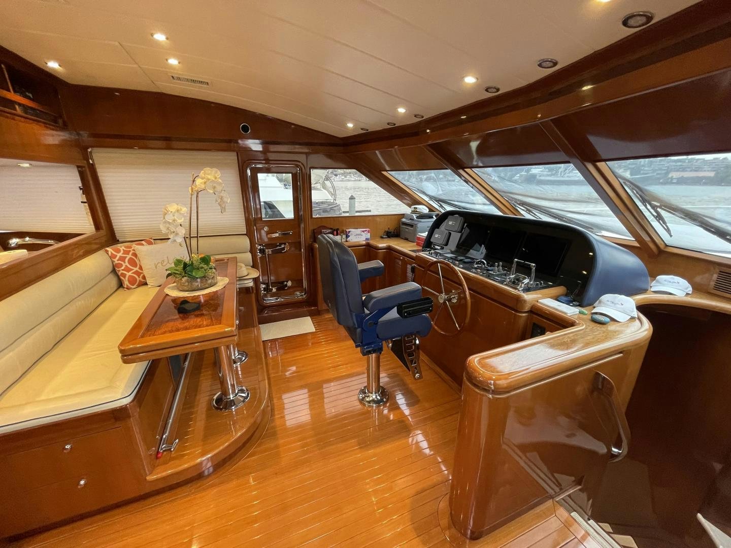 inside of a boat aboard MIA & MAUI JIM Yacht for Sale