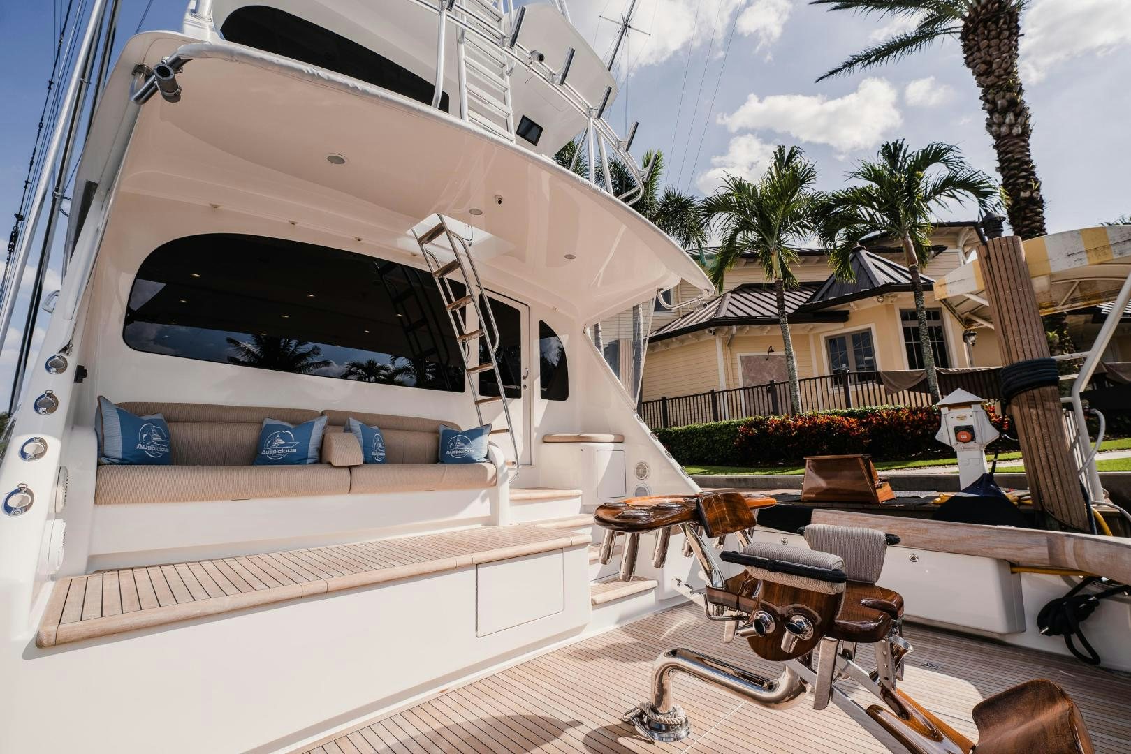 a white house with a white roof aboard AUSPICIOUS Yacht for Sale