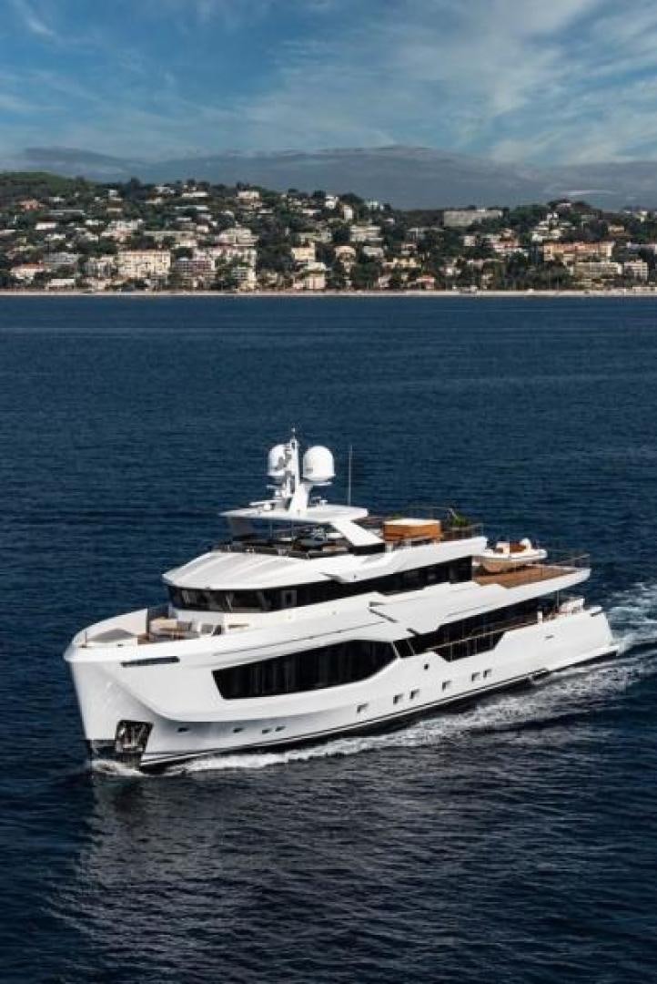 a boat in the water aboard NUMARINE 37XP 17 Yacht for Sale