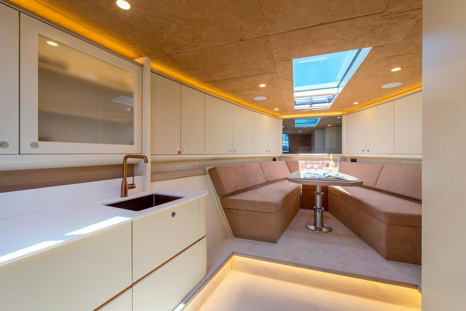 a modern bathroom with a large tub aboard BENEAU WATERDREAM 52 Yacht for Sale