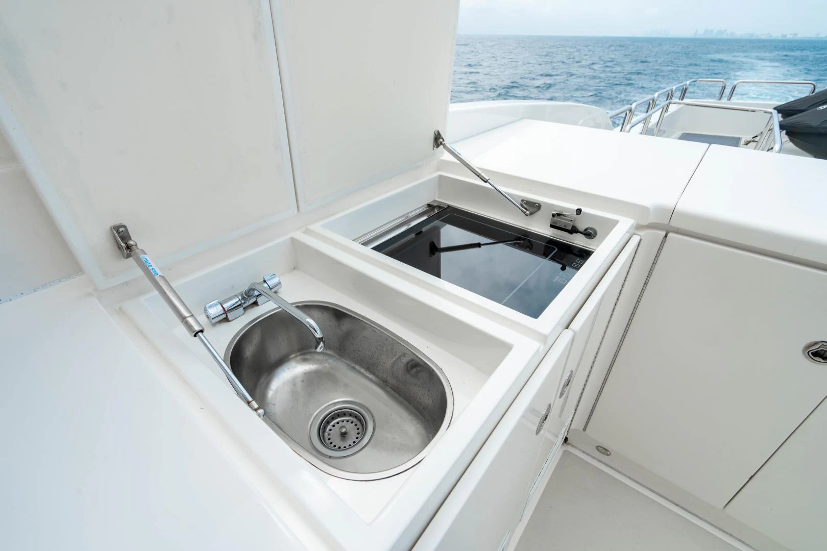a sink and a bathtub in a boat aboard RENAISSANCE Yacht for Sale