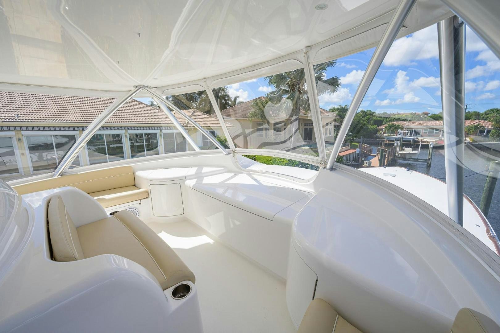 inside of a boat aboard QUICK RAISE Yacht for Sale