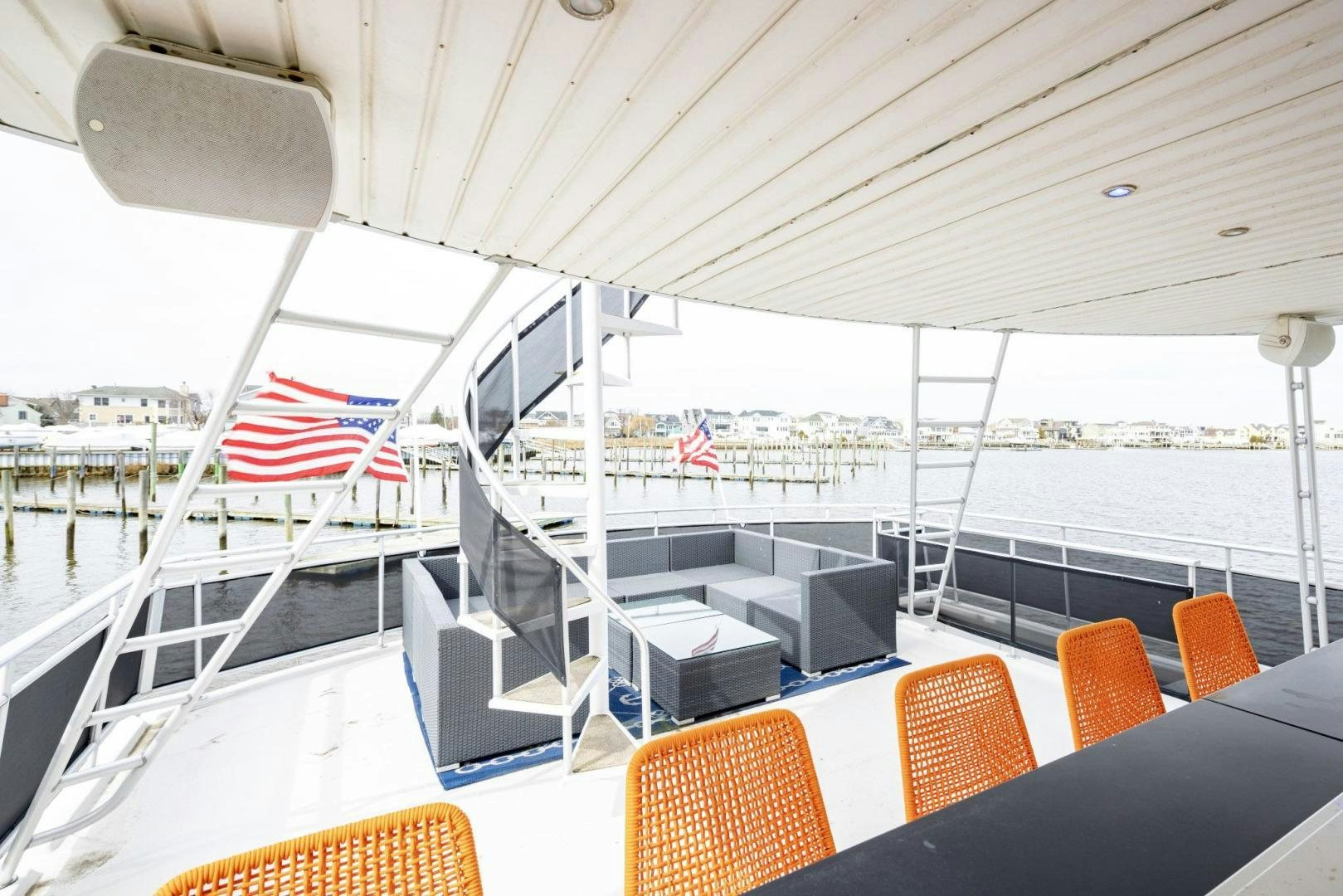 inside of a boat aboard KNOT TIDE DOWN Yacht for Sale