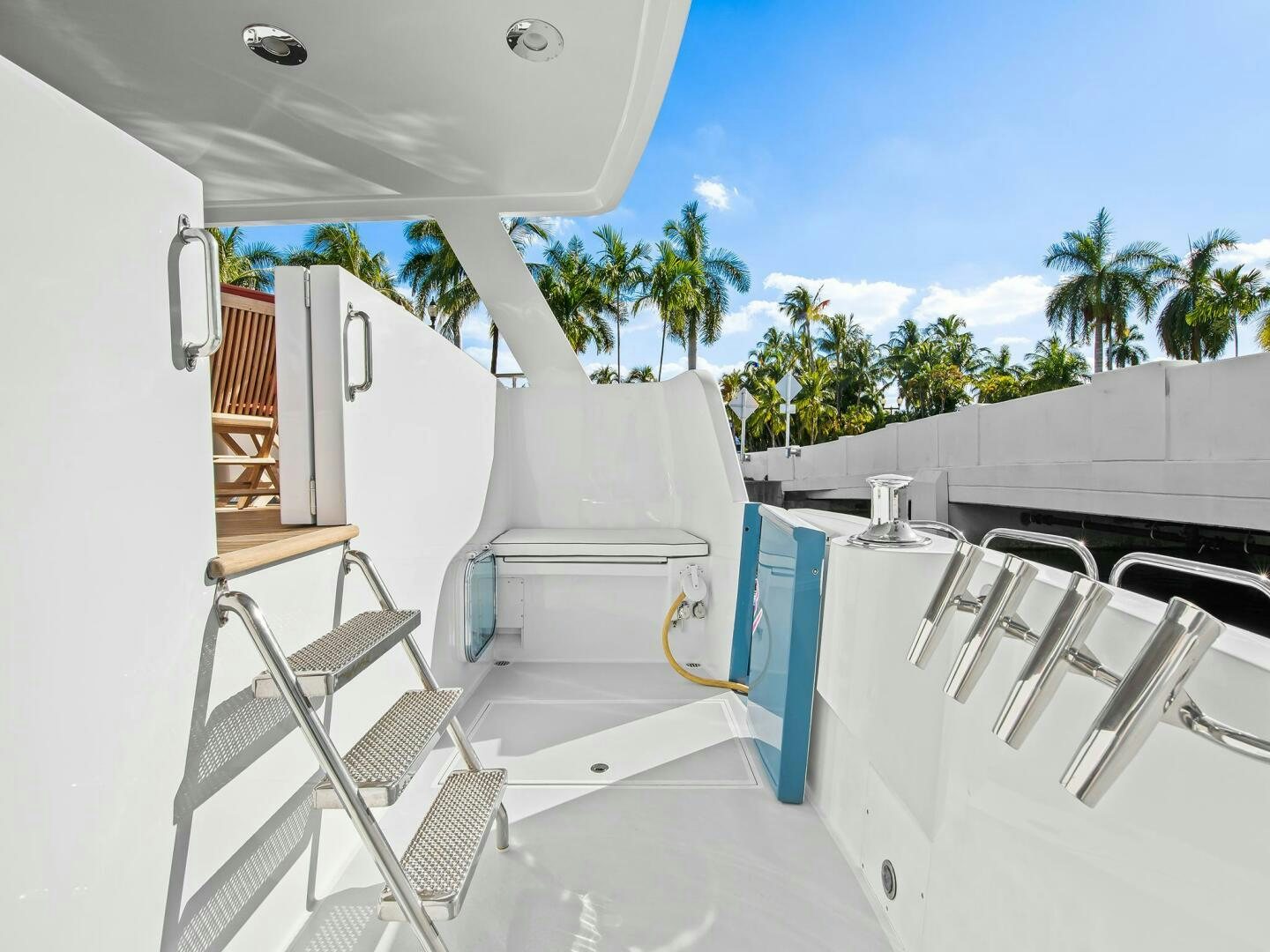 a white machine on a white surface aboard SIENNA Yacht for Sale