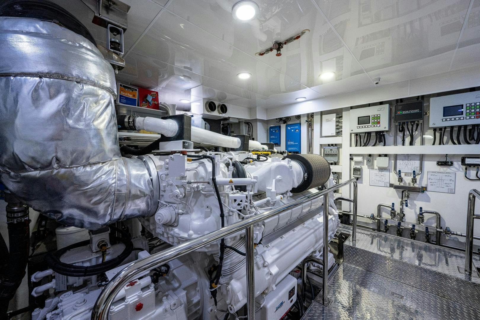 a room with medical equipment aboard SEAMENT Yacht for Sale