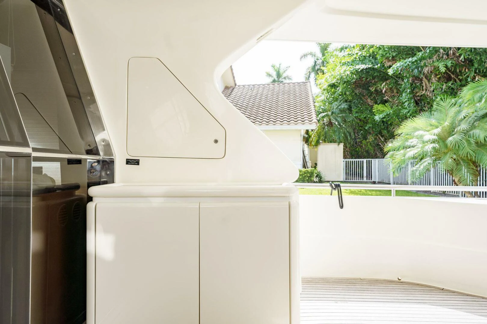 a white house with a white door aboard RABBIT Yacht for Sale