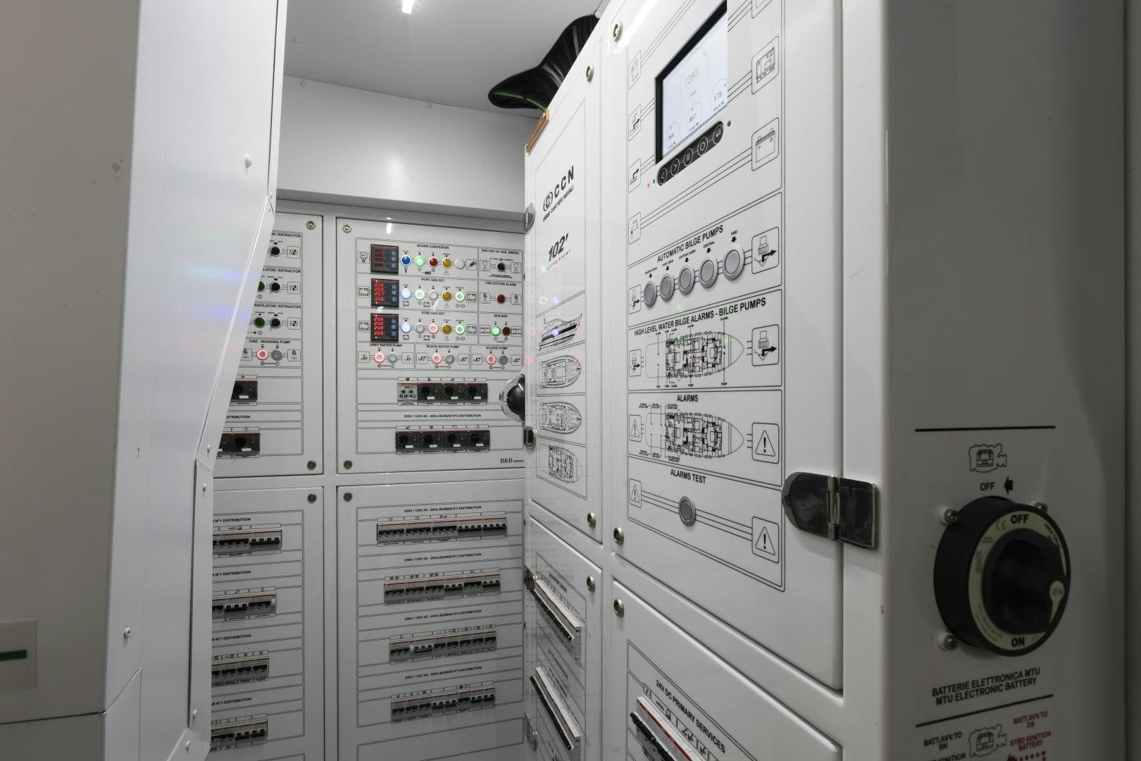 a large white server aboard FRANCESCA Yacht for Sale