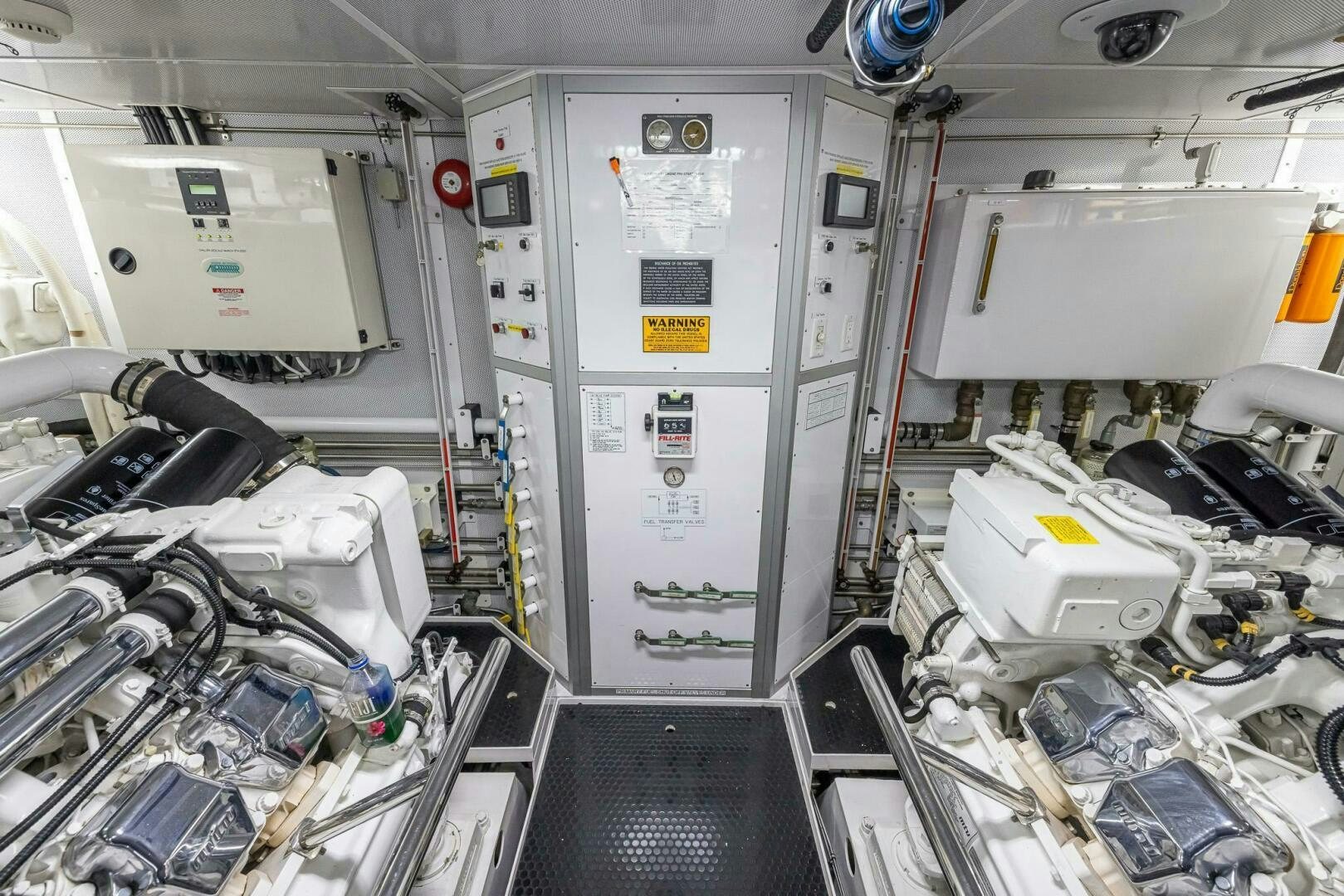 a machine with a screen aboard SEAHAWK Yacht for Sale