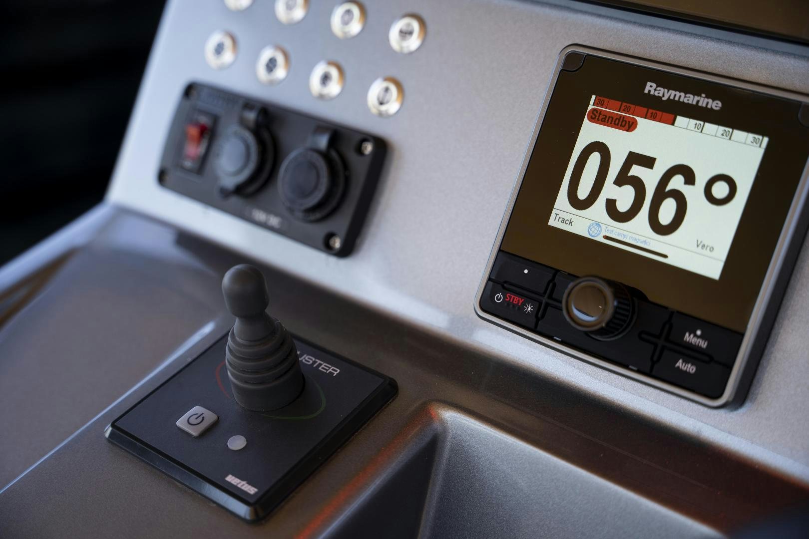 a group of electronic devices aboard CANTIERI DI PISA TENDER 50 Yacht for Sale