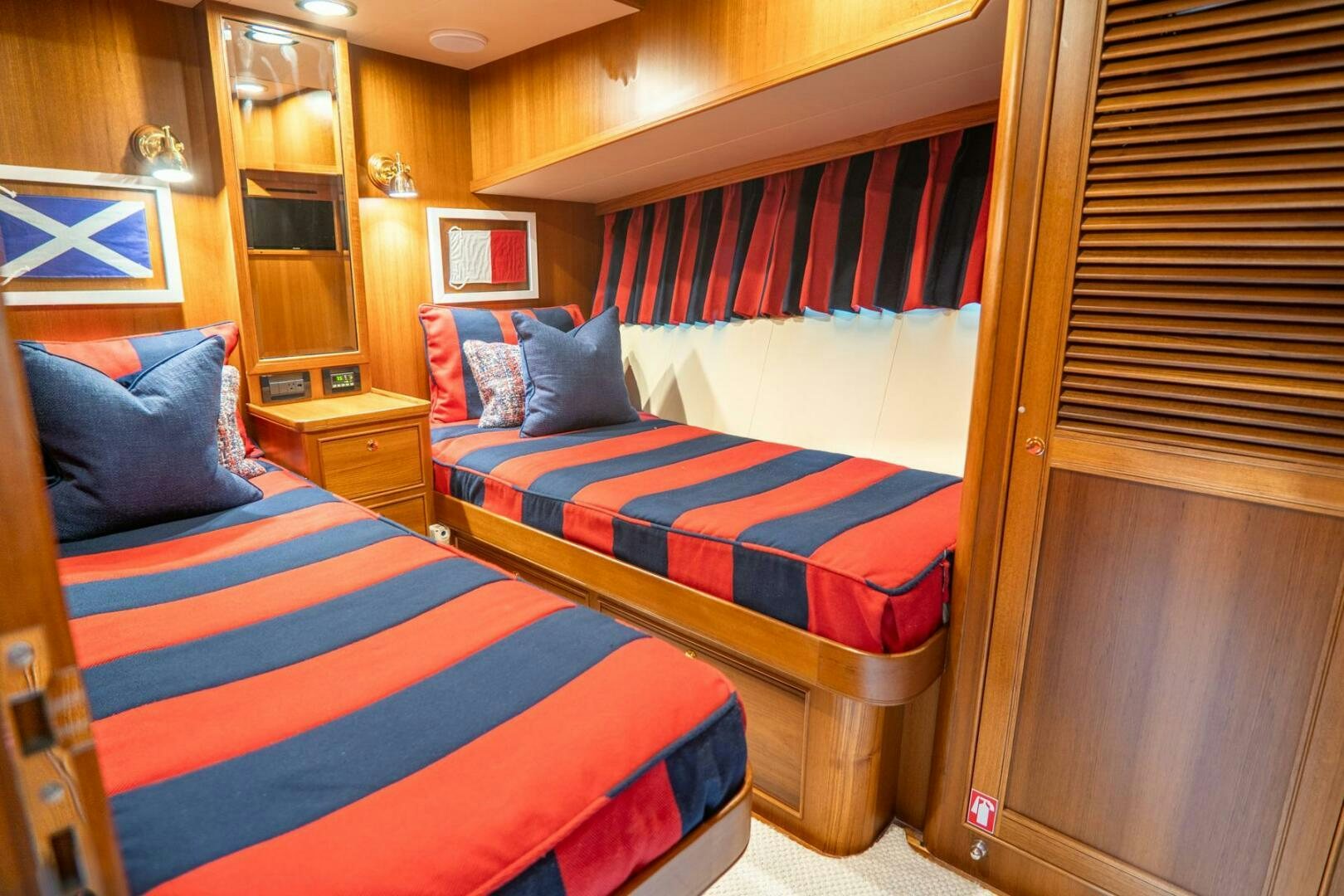 a room with a bed and a window aboard QUARRY Yacht for Sale