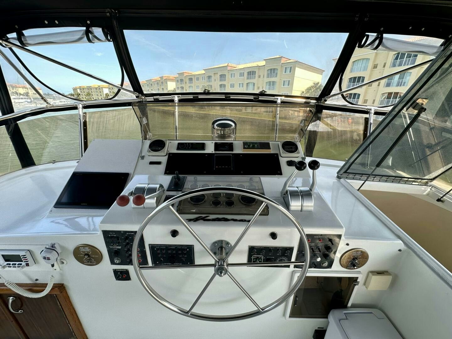 the cockpit of a plane aboard CONUNDRUM Yacht for Sale