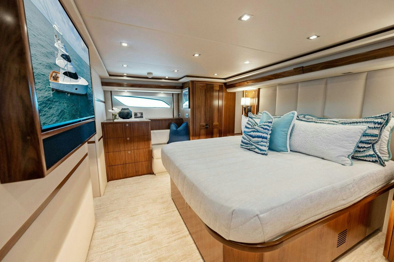 a bedroom with a large bed aboard SHOE  Yacht for Sale