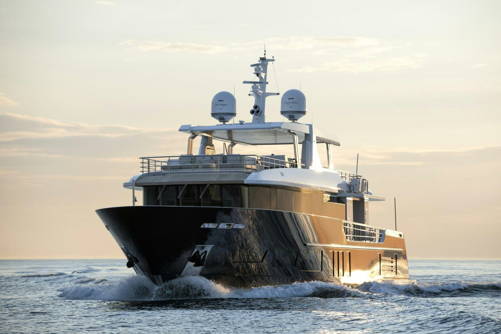JJJ yacht 完全限定生産　12inch PICCOLO Yacht for Sale in Fort Lauderdale | 125' (38.1m) 2020