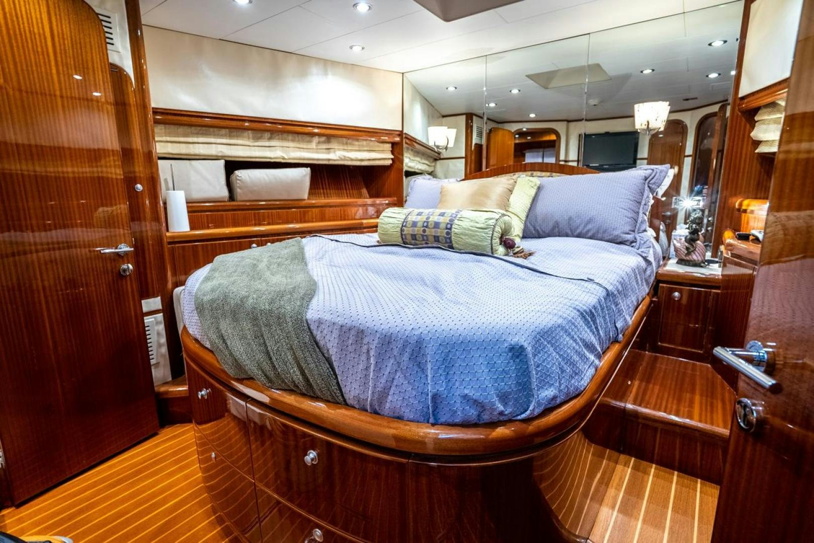 a bed in a room aboard AMERICAN HONEY Yacht for Sale