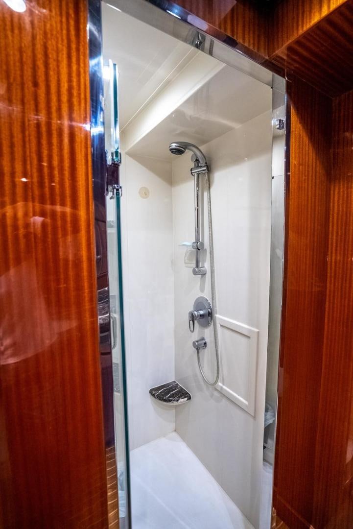 a shower with a glass door aboard AMERICAN HONEY Yacht for Sale