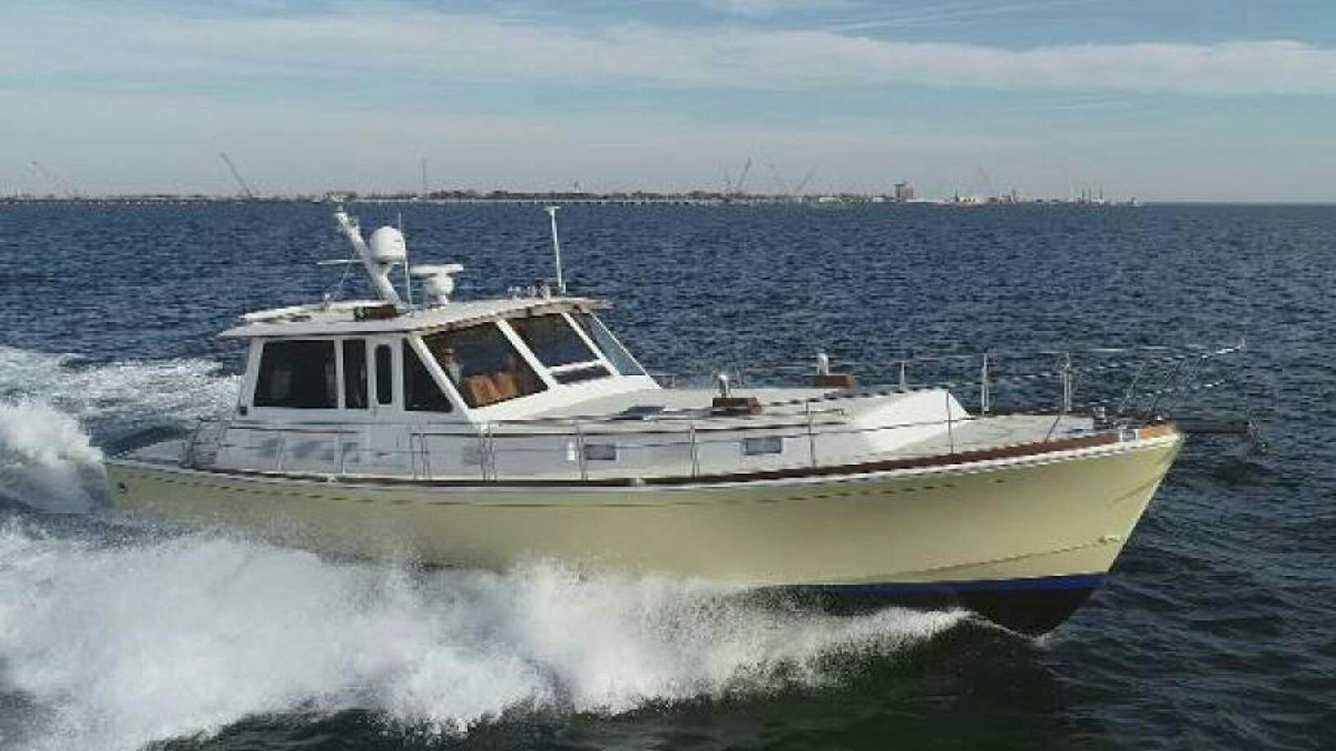 Beautiful day
Yacht for Sale
