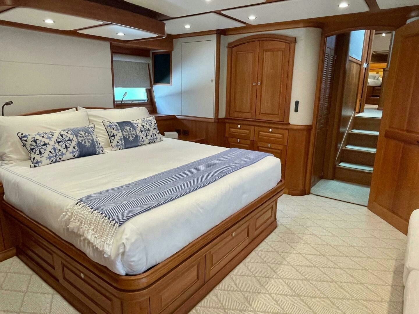 a large bed in a room aboard WHIRL AWAY Yacht for Sale