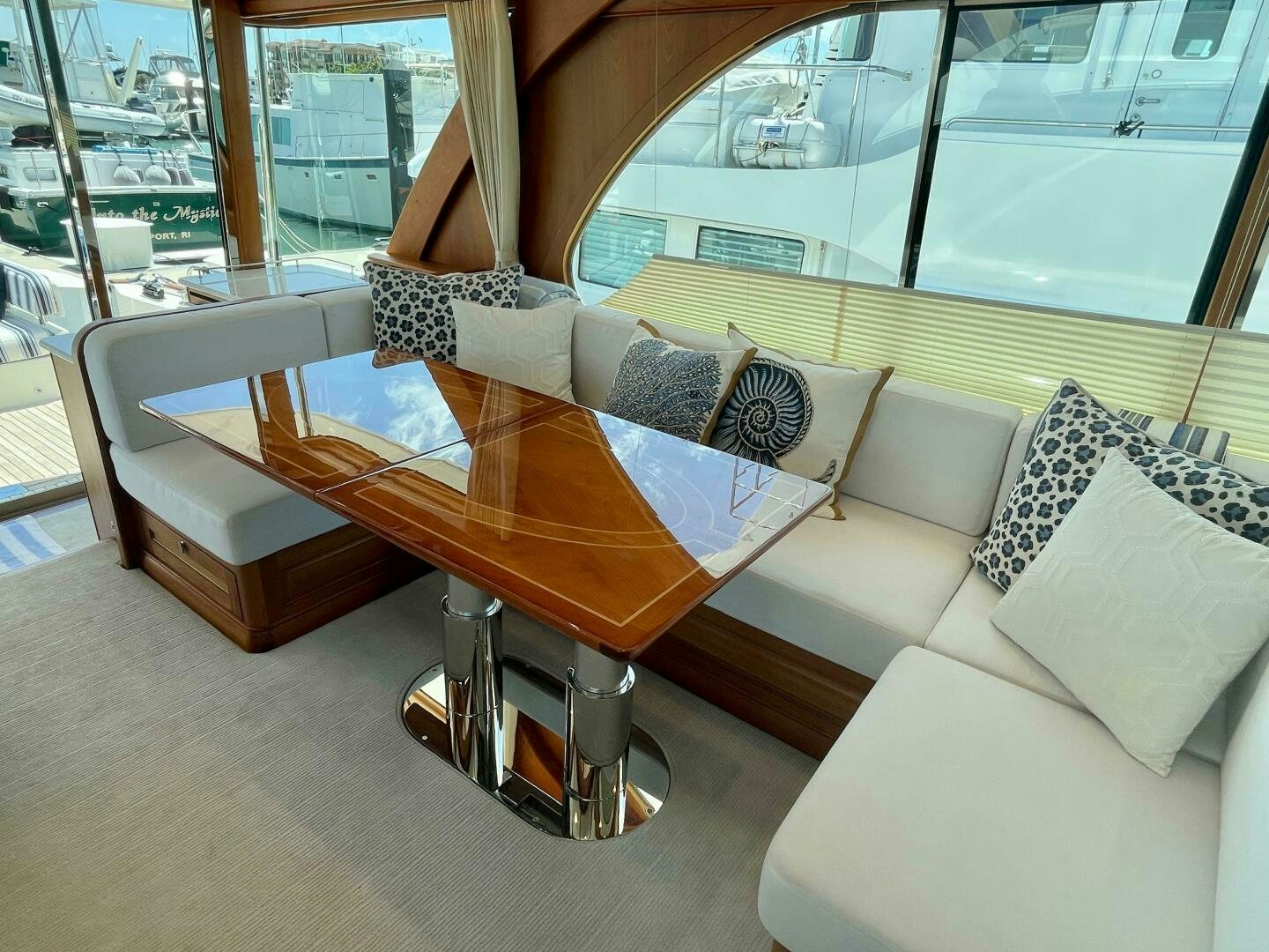 a living room with a couch and a table aboard WHIRL AWAY Yacht for Sale