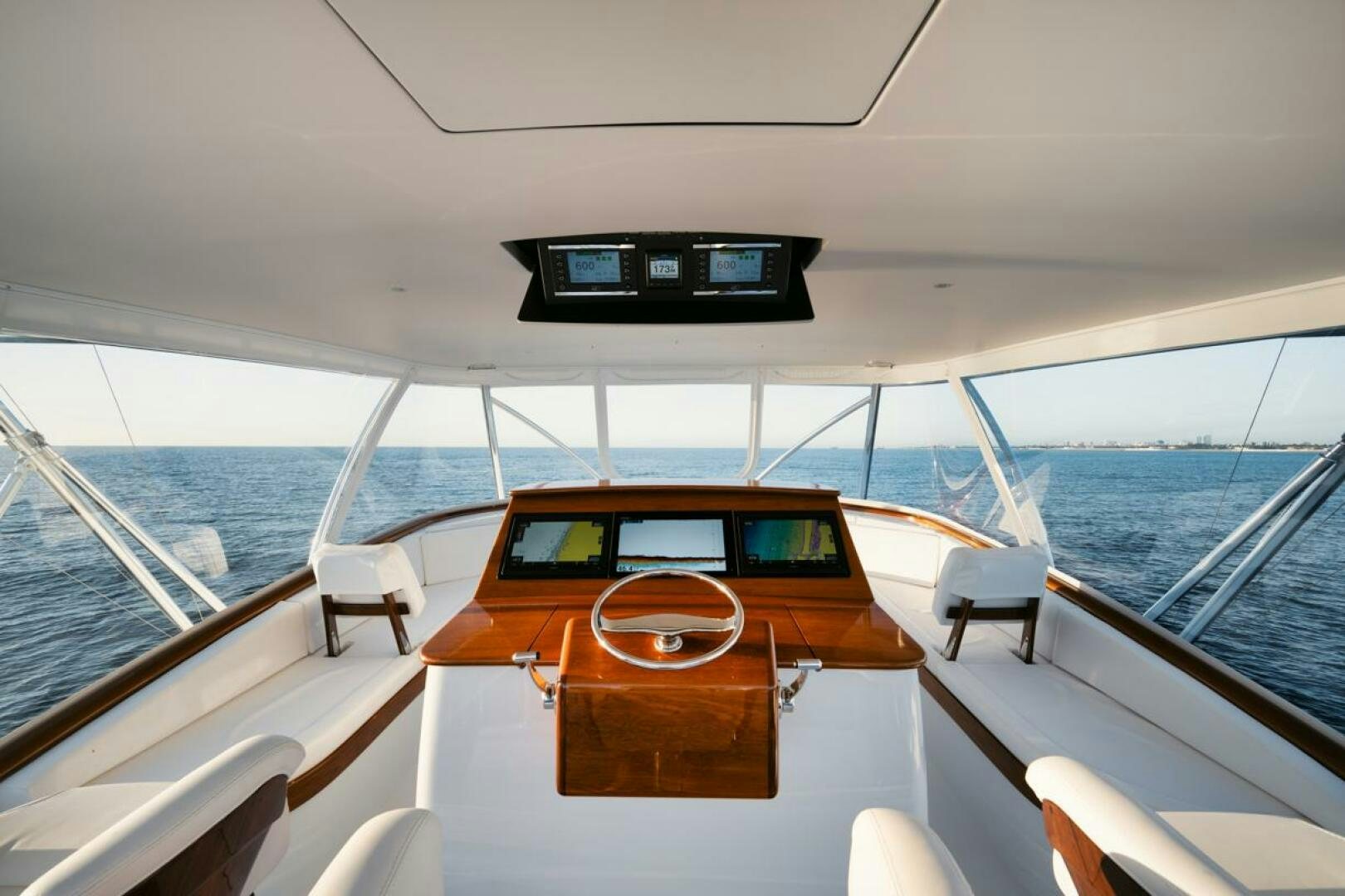 the inside of a boat aboard HULLBILLY Yacht for Sale