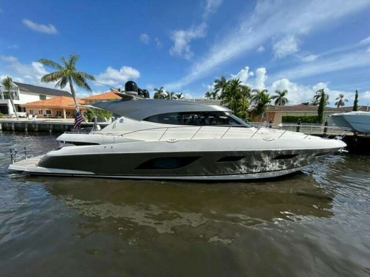 City lights
Yacht for Sale