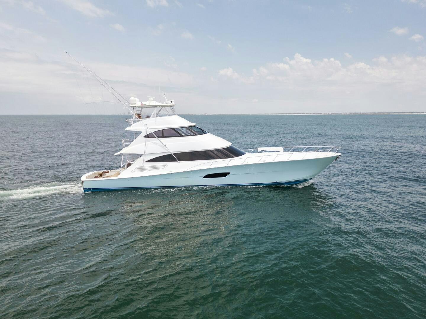 a white boat in the water aboard SOLONIAN Yacht for Sale