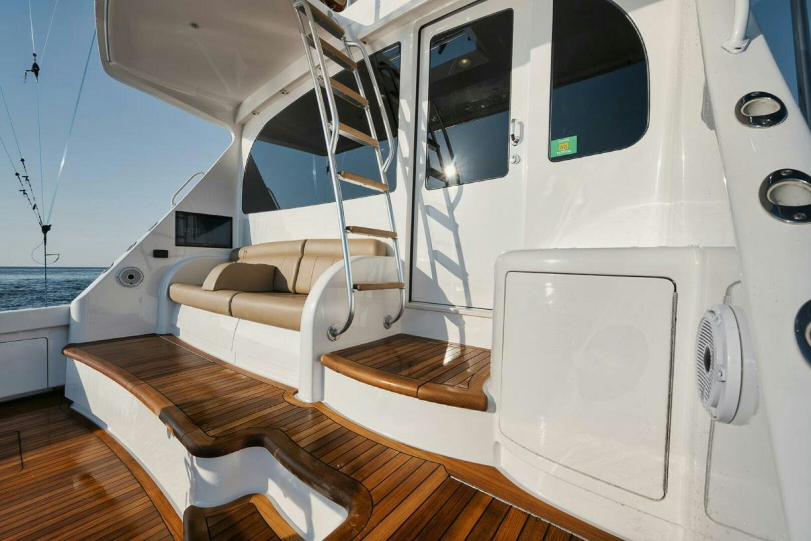 inside of a boat aboard WHY KNOT Yacht for Sale