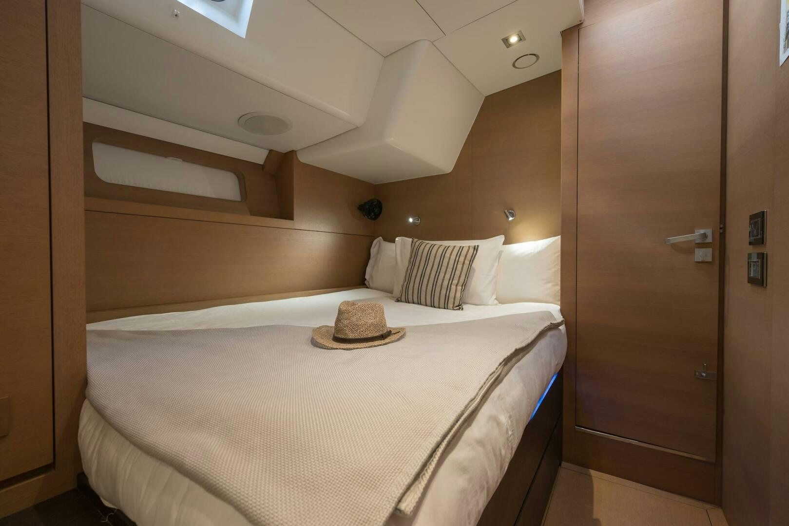 a room with two beds aboard HANNO Yacht for Sale