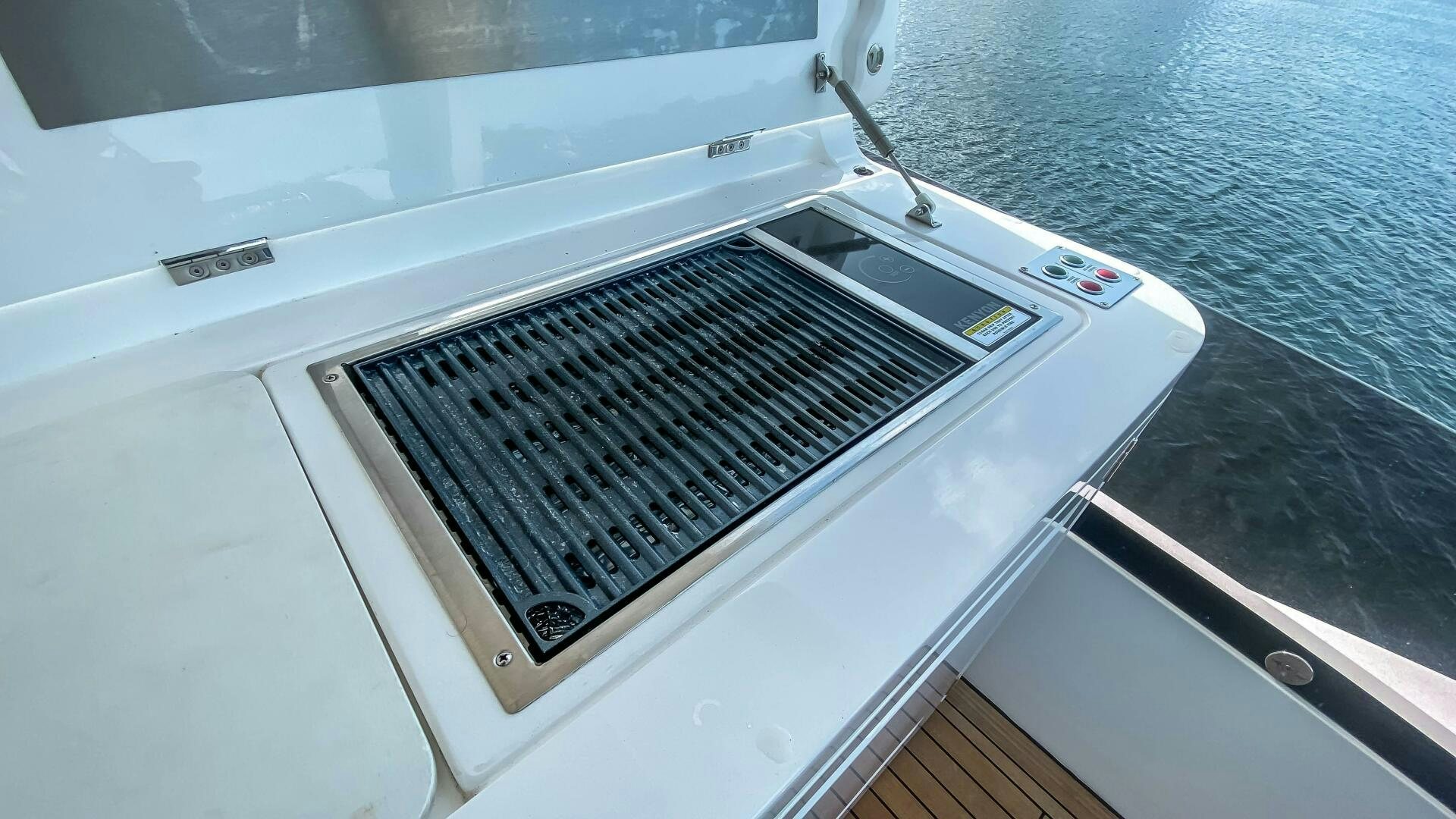 a boat on the water aboard LAGO PARADISE Yacht for Sale