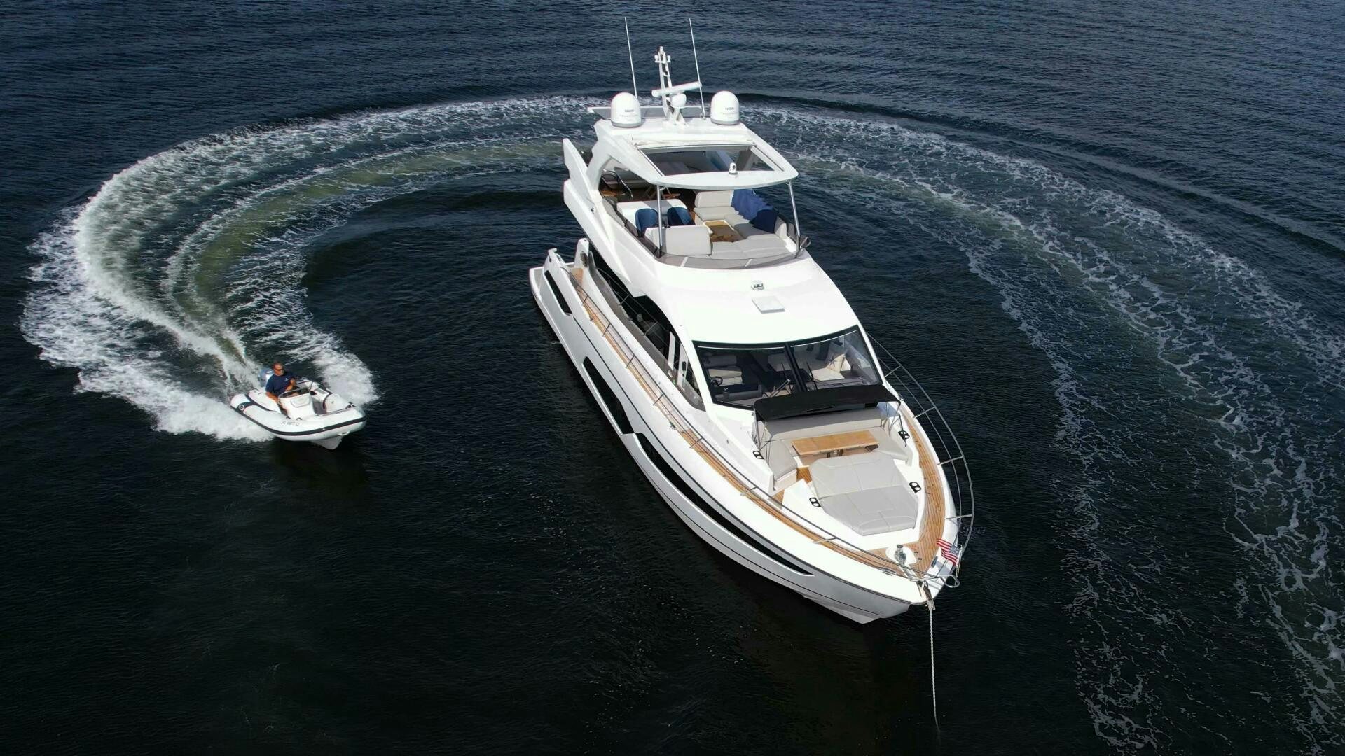 a boat on the water aboard LAGO PARADISE Yacht for Sale
