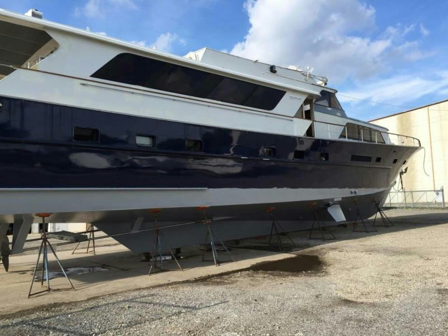 a large boat on a beach aboard SOUTHERN BREEZE Yacht for Sale