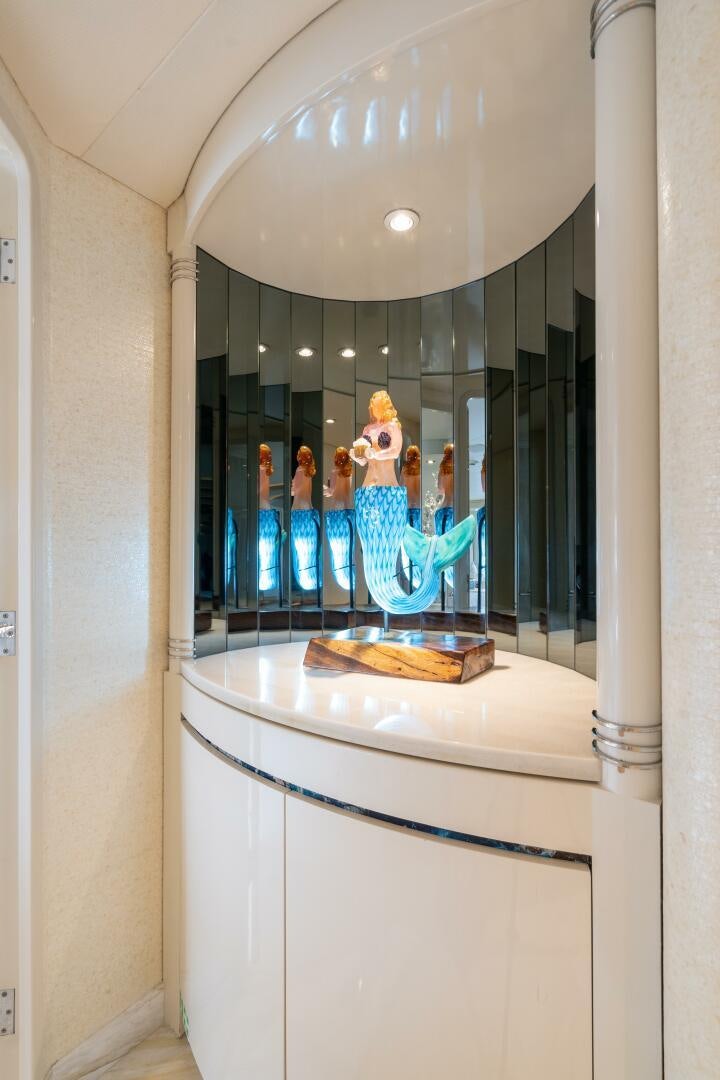 a display of a window aboard CUPCAKE Yacht for Sale